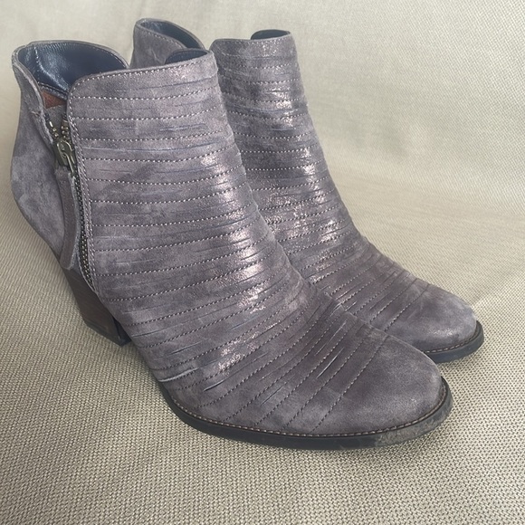Paul Green Malibu Sliced Booties Size 6 $450 - Picture 4 of 13